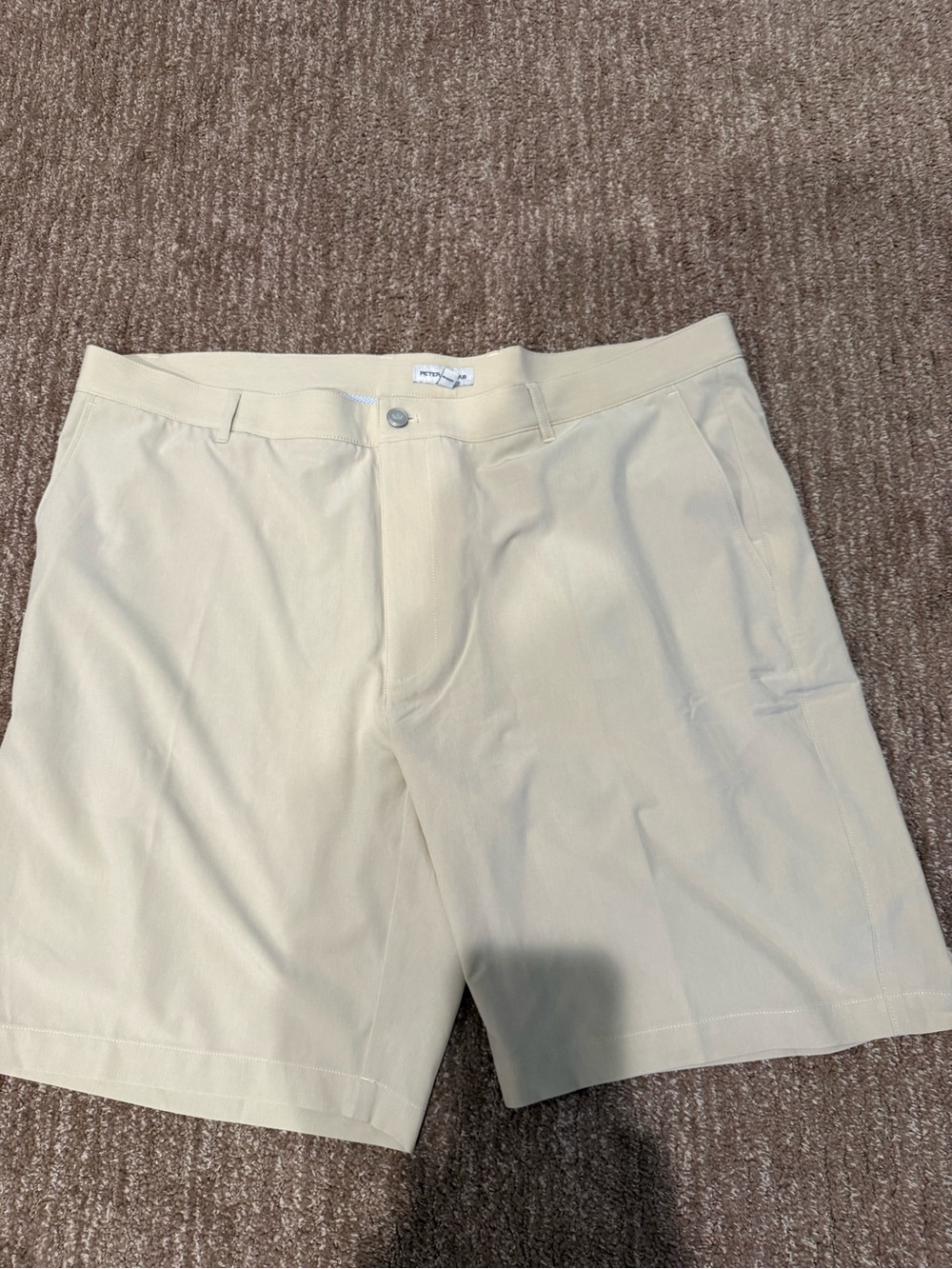NWOT Peter Millar Men's Khaki Stretch Casual Shorts